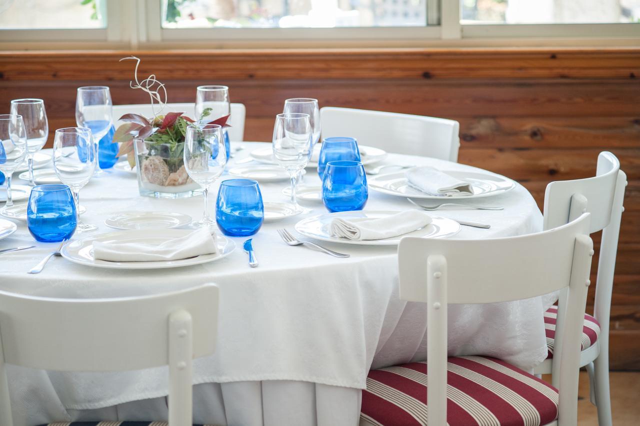 רדונדולה Hostal Antolin מראה חיצוני תמונה
